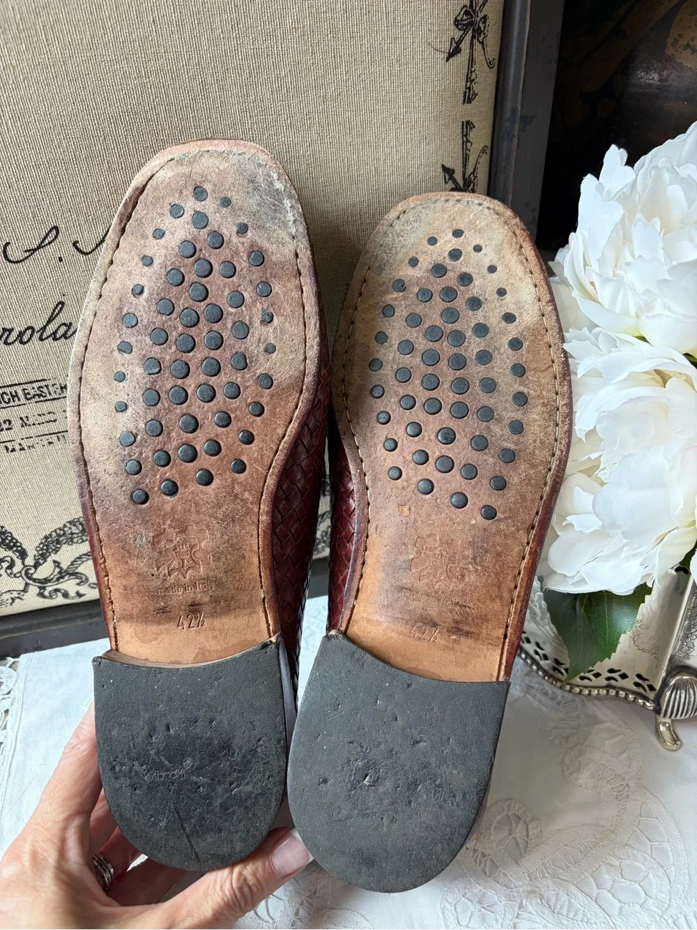 Mens 42.5 Vintage Italian woven leather loafers 9.5